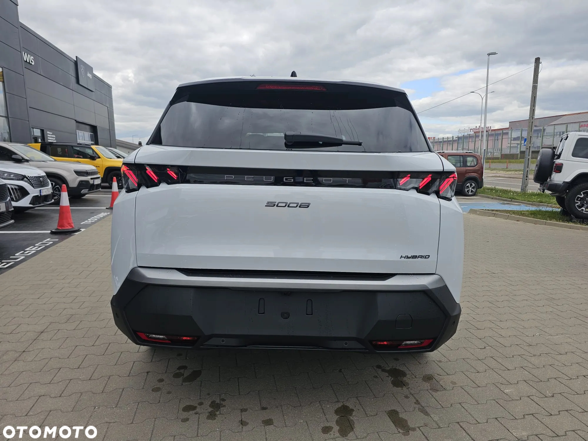 Peugeot 5008 1.2 PureTech mHEV GT S&S e-DCS6 - 8