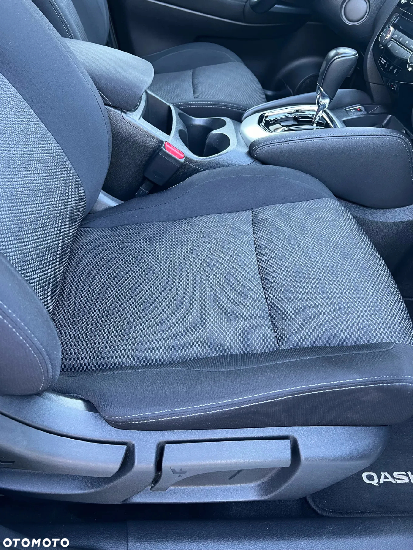 Nissan Qashqai 1.6 DCi N-Connecta Xtronic EU6 - 15