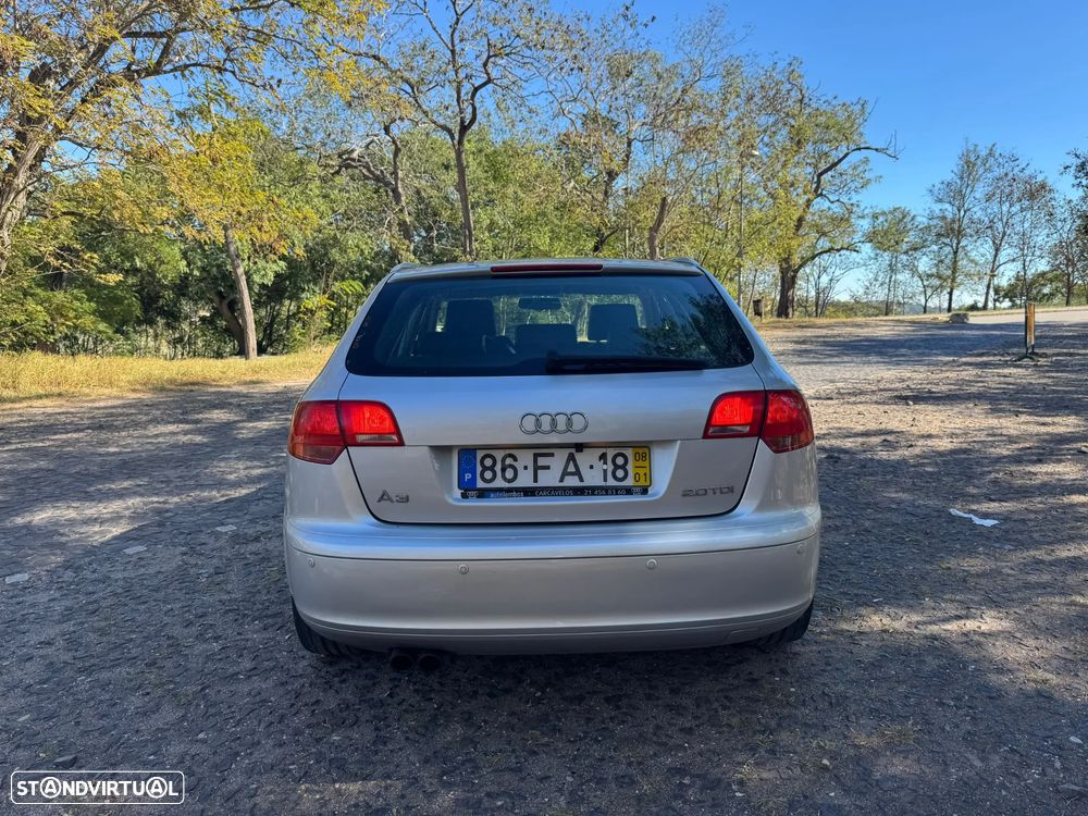 Audi A3 Sportback 2.0 TDi S-line S tronic - 5