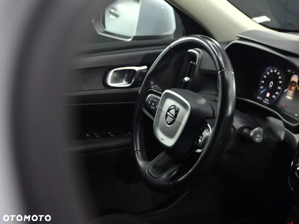 Volvo XC 40 - 16