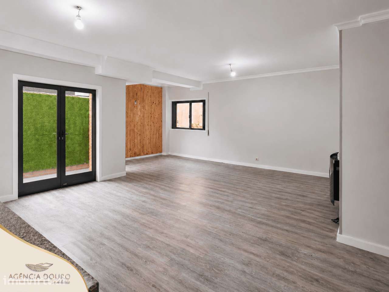 Apartamento T1+1 remodelado no centro de Matosinhos - Grande imagem: 3/13