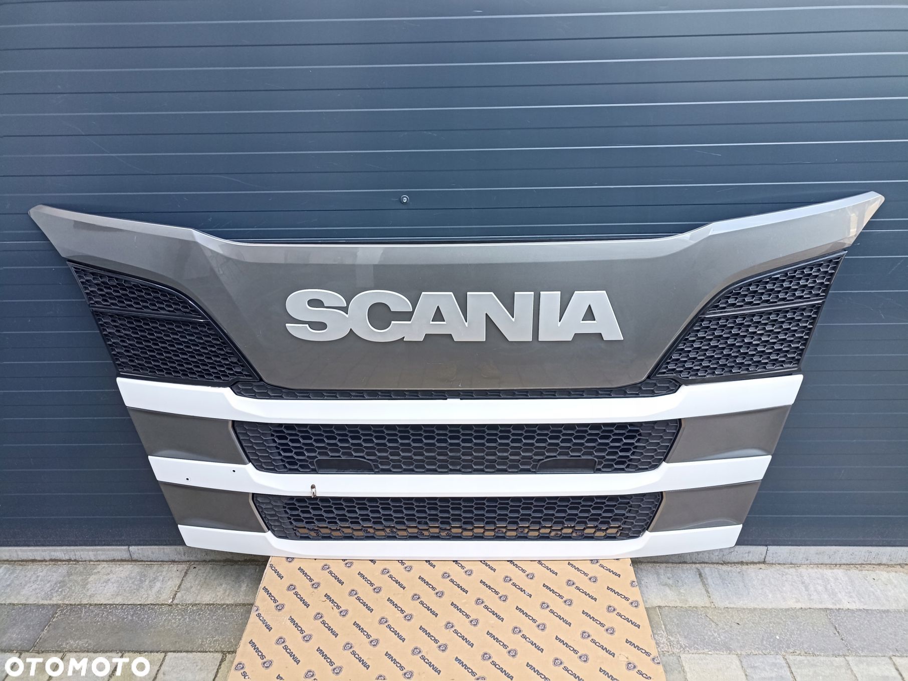 ATRAPA ŁAWKA SCANIA R NEXT GEN - 1