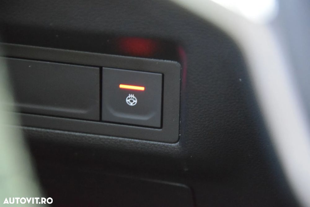 Renault Captur - 36