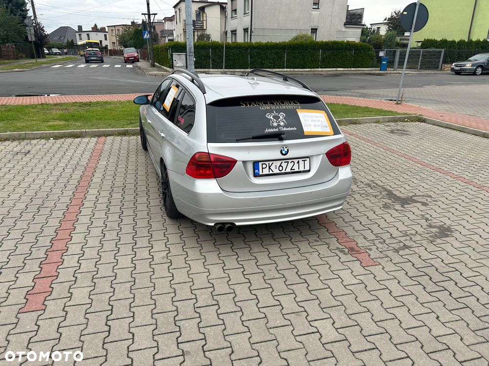 BMW Seria 3 325d - 6