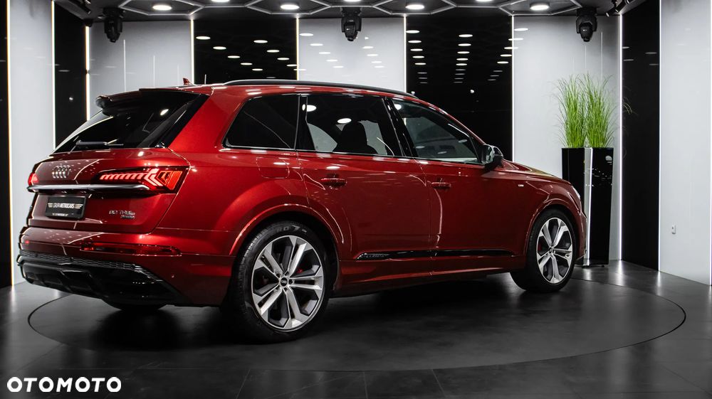 Audi Q7 60 TFSI e Quattro S Line Tiptr - 7