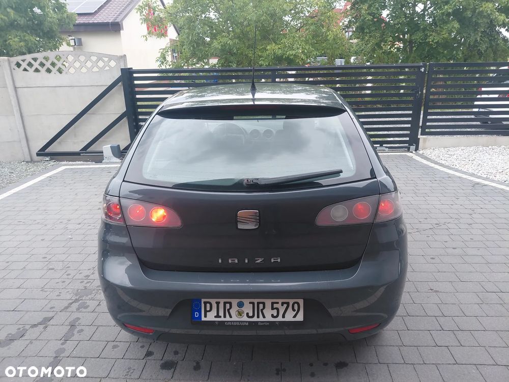 Seat Ibiza SC 1.4 16V Sport - 4
