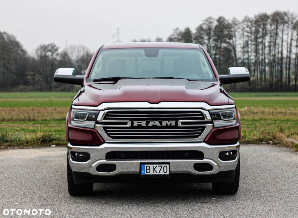 RAM 1500 Crew Cab Laramie - 2