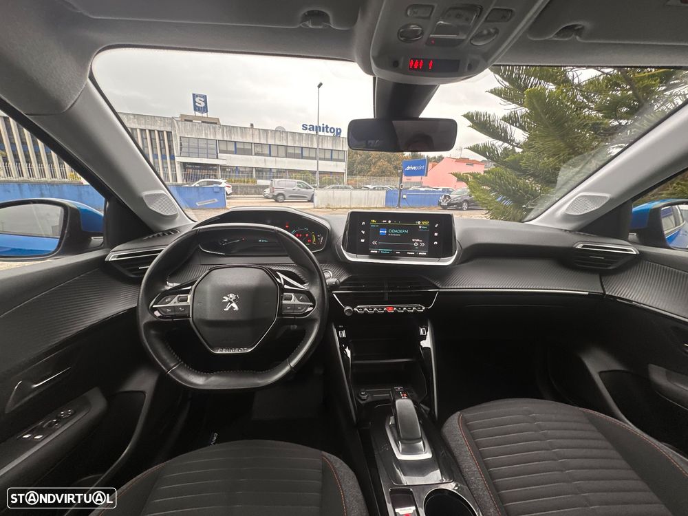 Peugeot e-208 Allure - 39