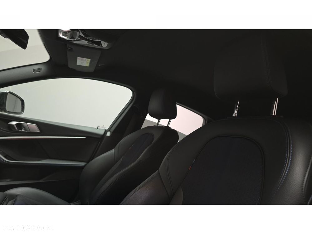 BMW Seria 2 218i M Sport - 18