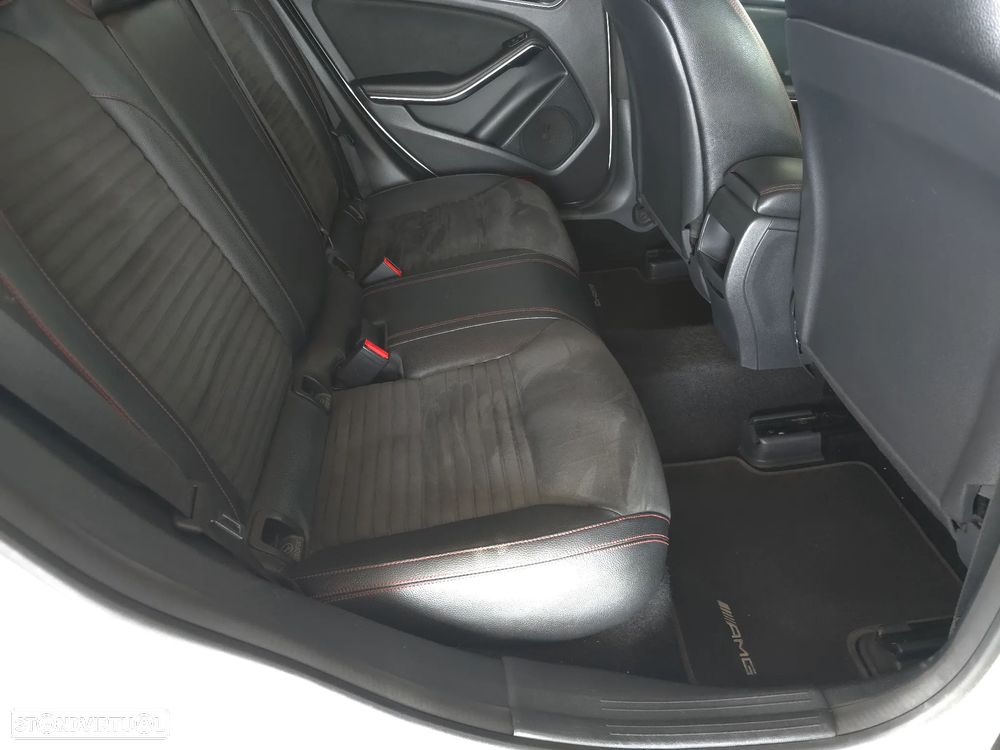 Mercedes-Benz CLA 220 d Shooting Brake AMG Line Aut. - 19
