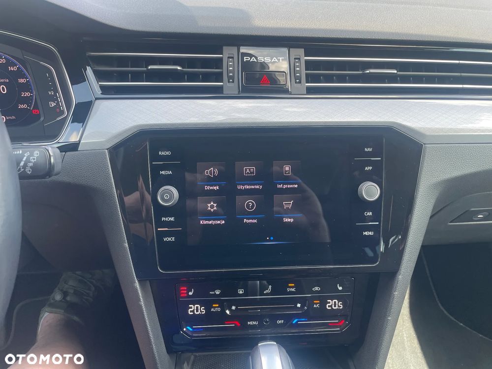 Volkswagen Passat 2.0 TSI Business DSG - 23