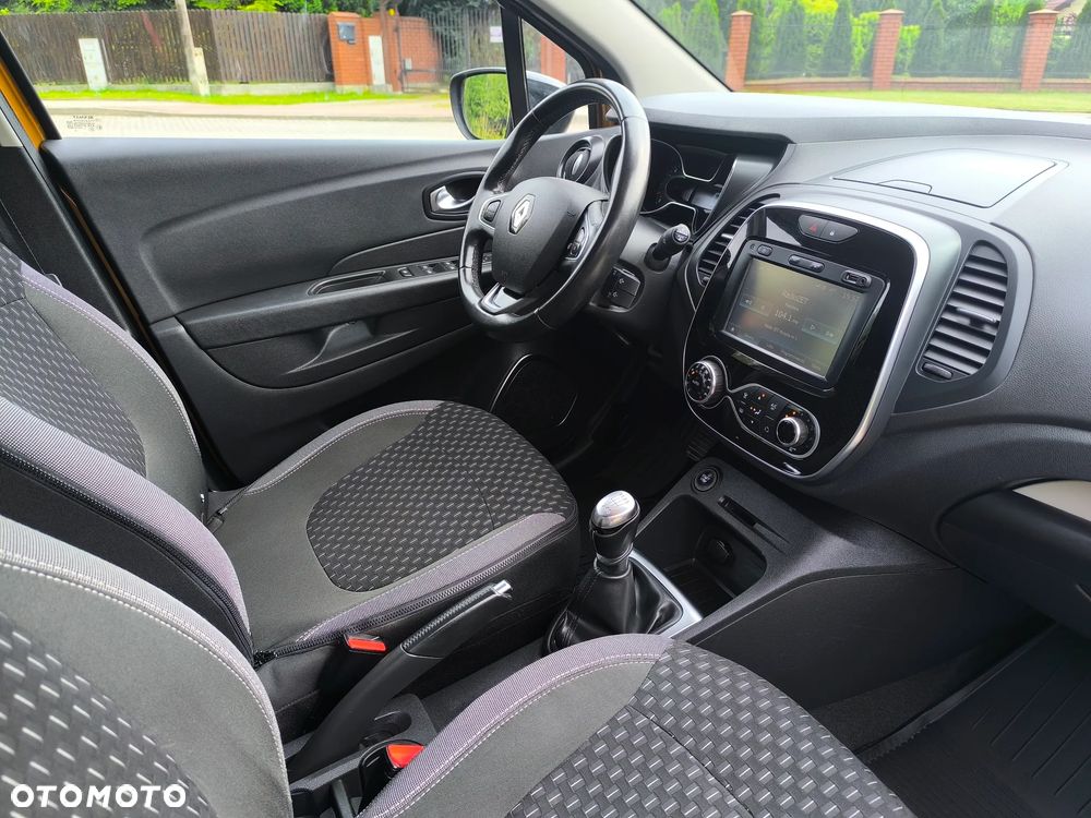 Renault Captur 1.2 Energy TCe Limited - 22