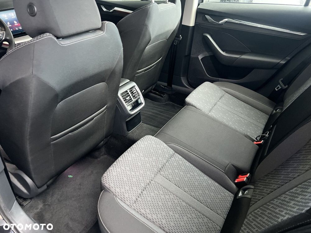Skoda Octavia 2.0 TDI Style DSG - 26
