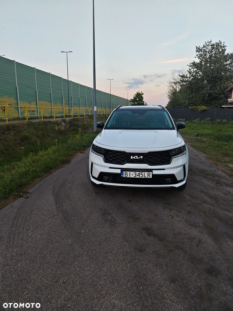 Kia Sorento - 4