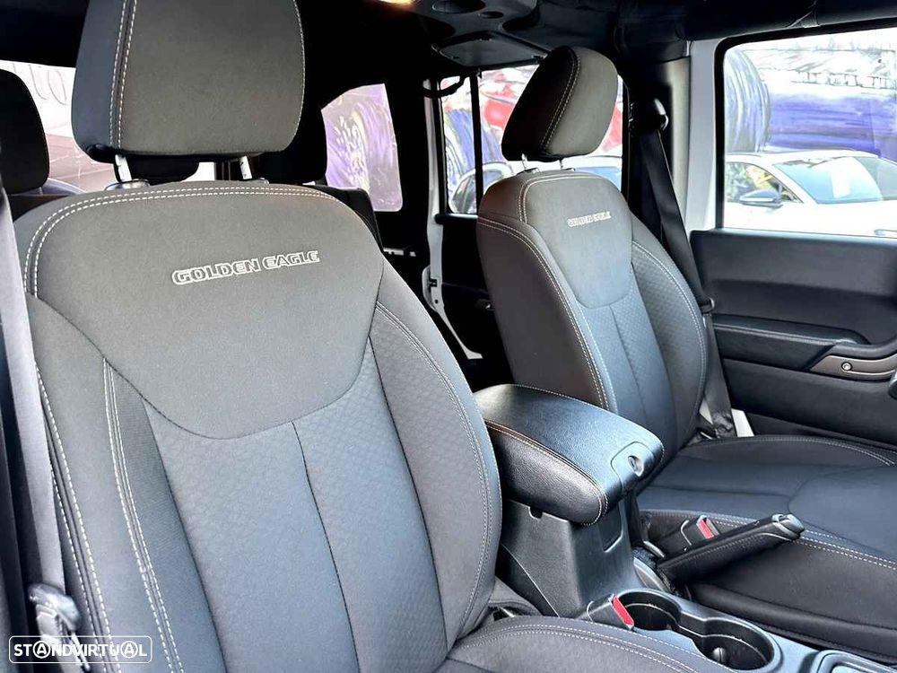 Jeep Wrangler Unlimited - 27