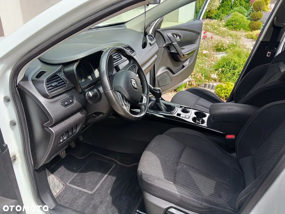 Renault Kadjar 1.2 Energy TCe Adventure - 13