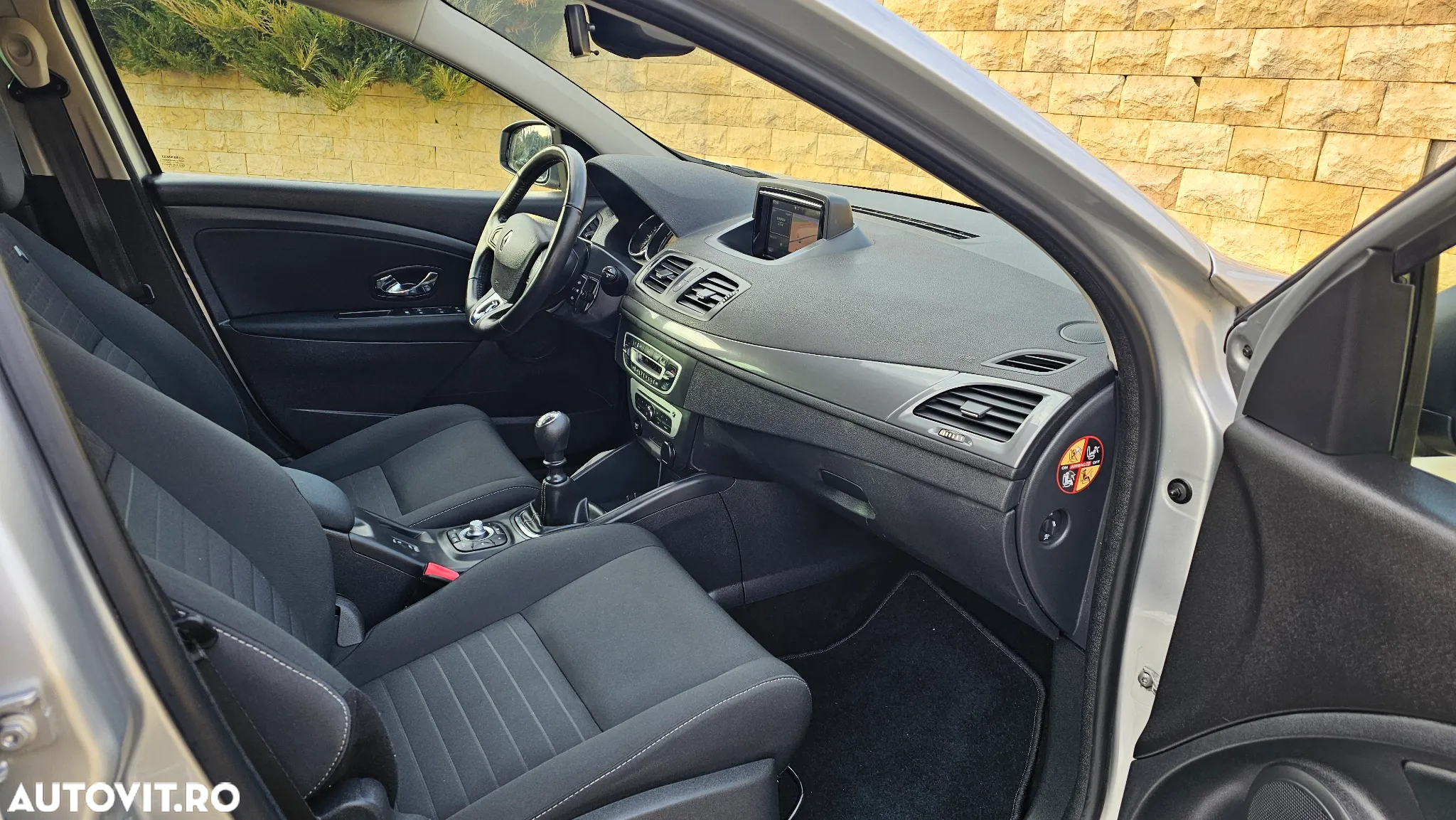 Renault Megane ENERGY TCe 130 LIMITED - 7