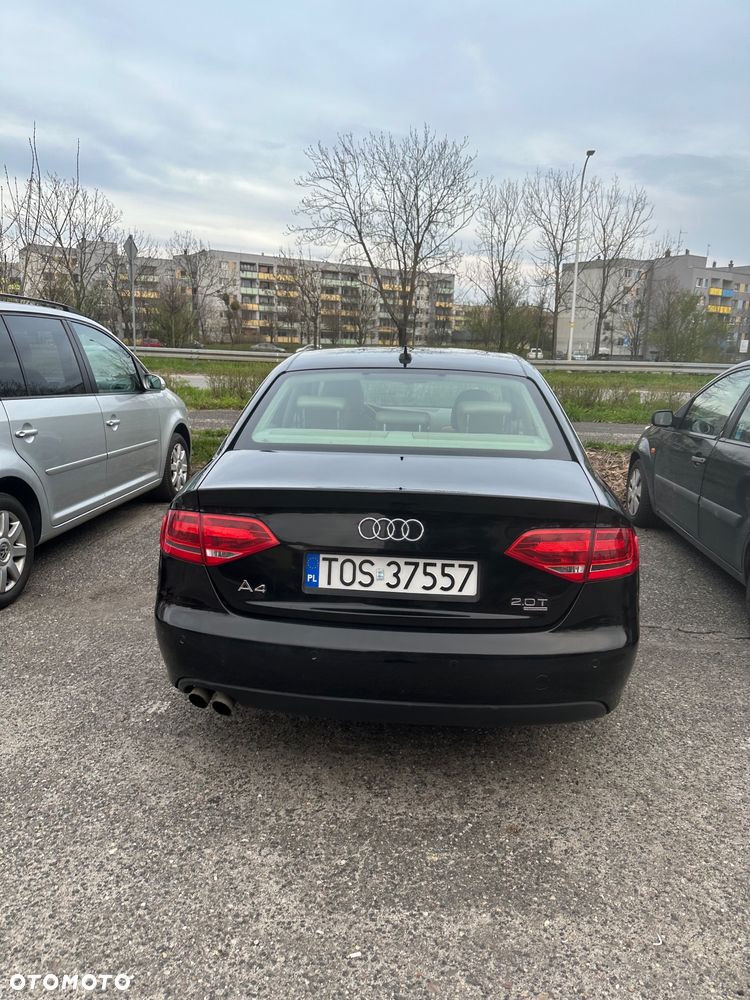 Audi A4 - 4
