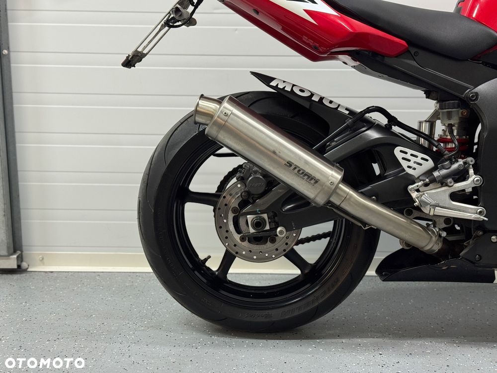 Yamaha R6 - 5