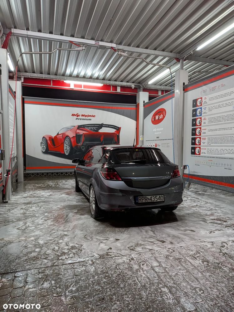 Opel Astra 2.0 T Sport - 7