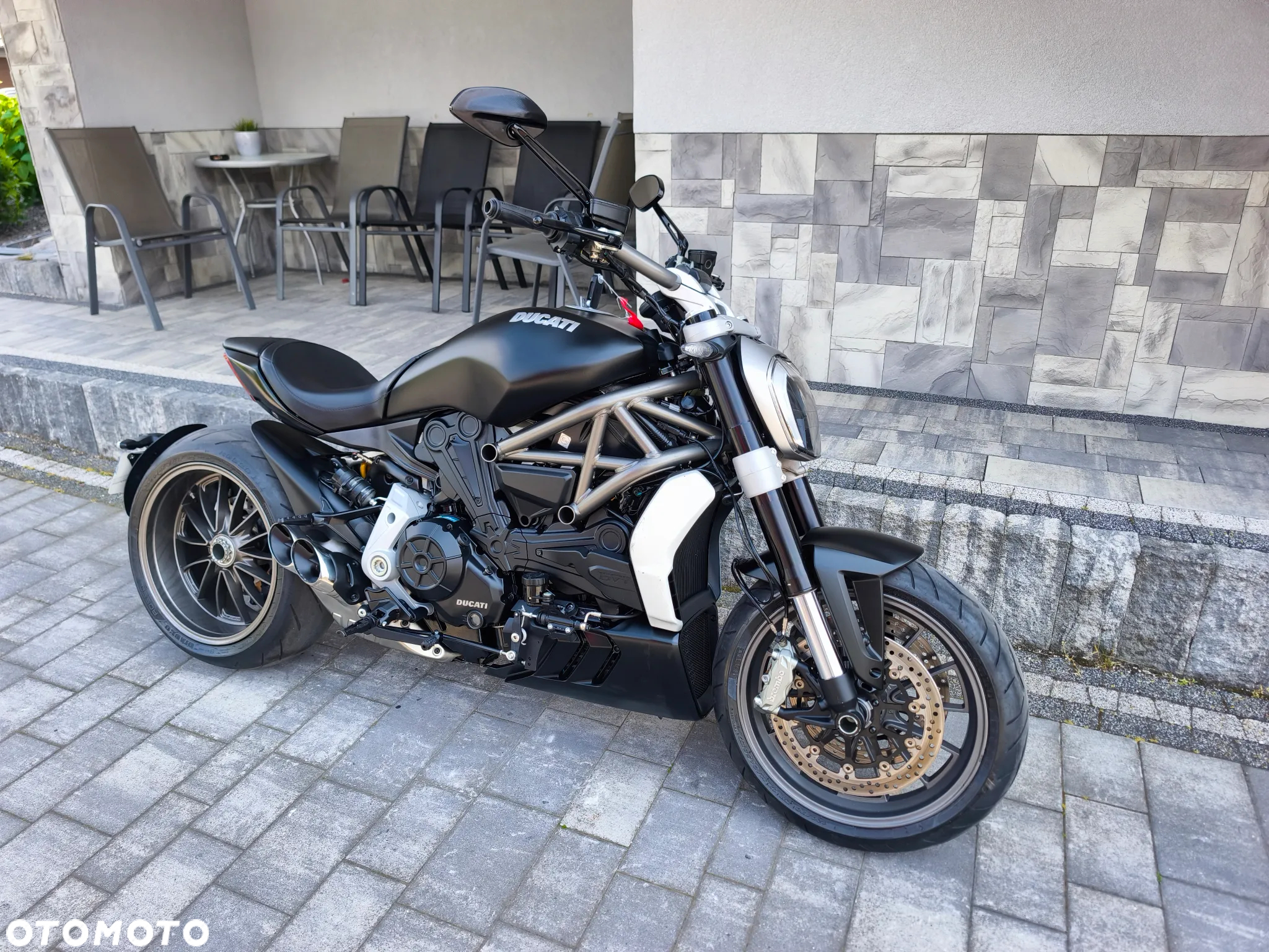Ducati Diavel - 2