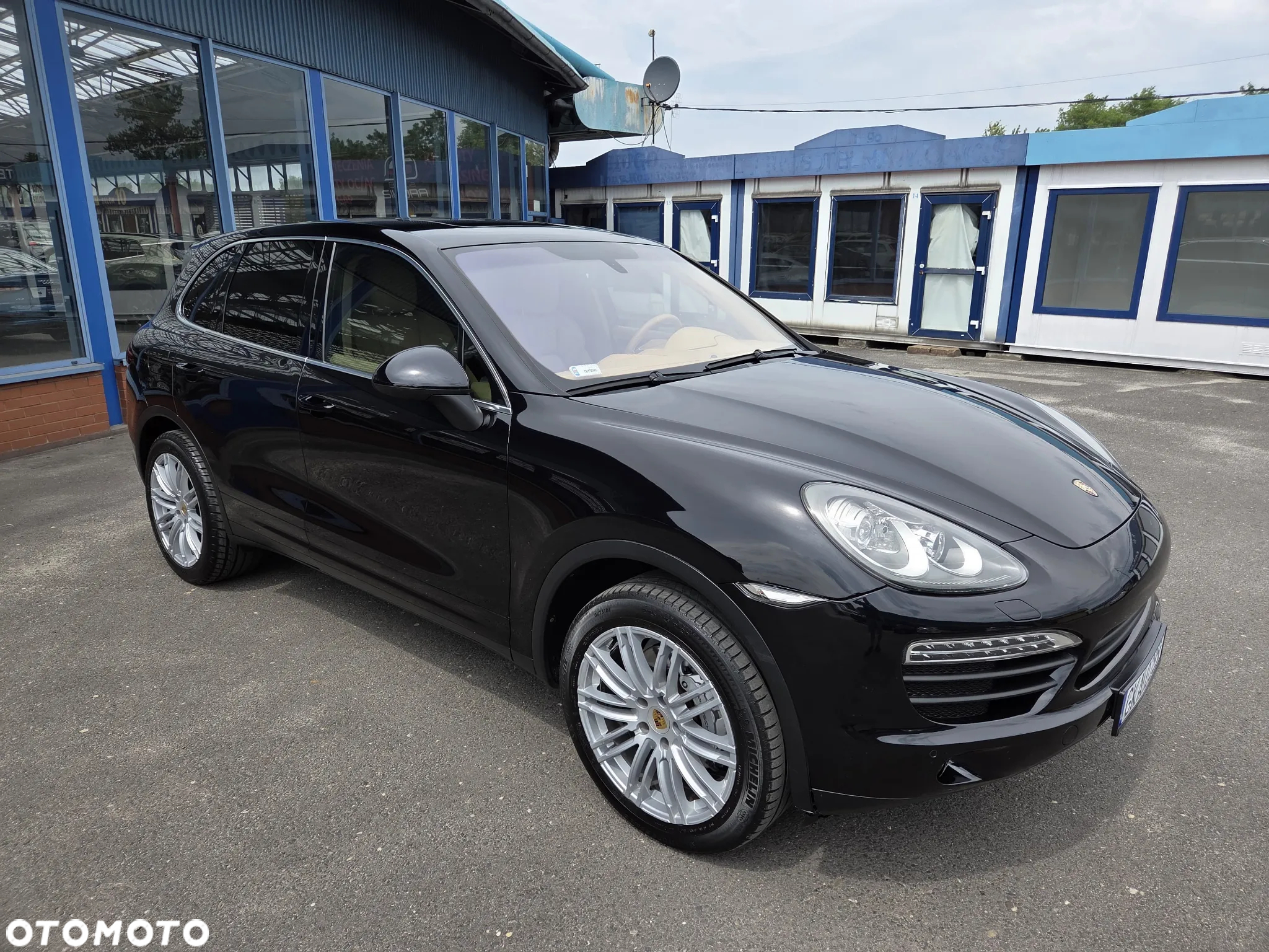 Porsche Cayenne S - 13