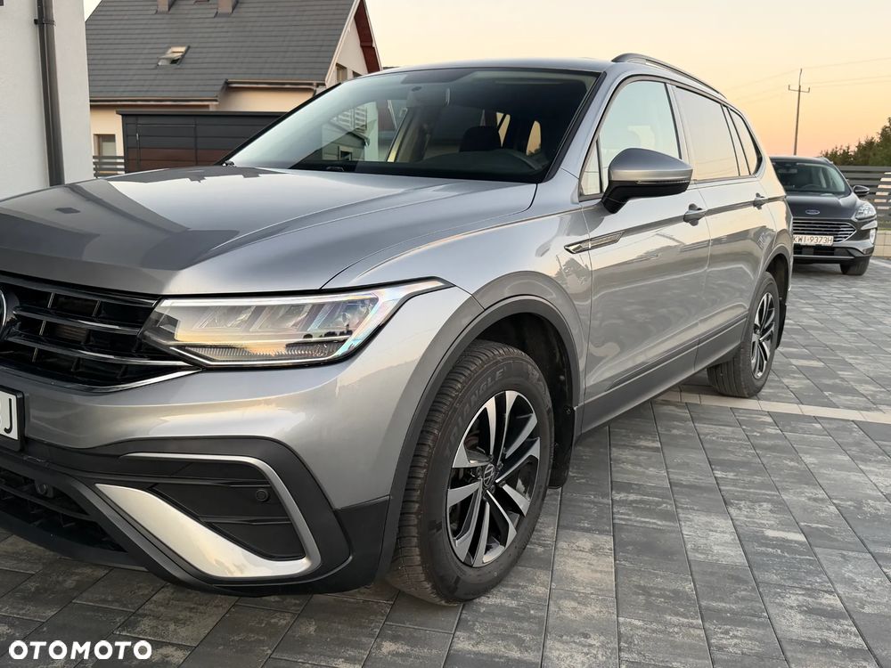 Volkswagen Tiguan - 4