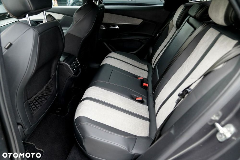 Peugeot 3008 - 24