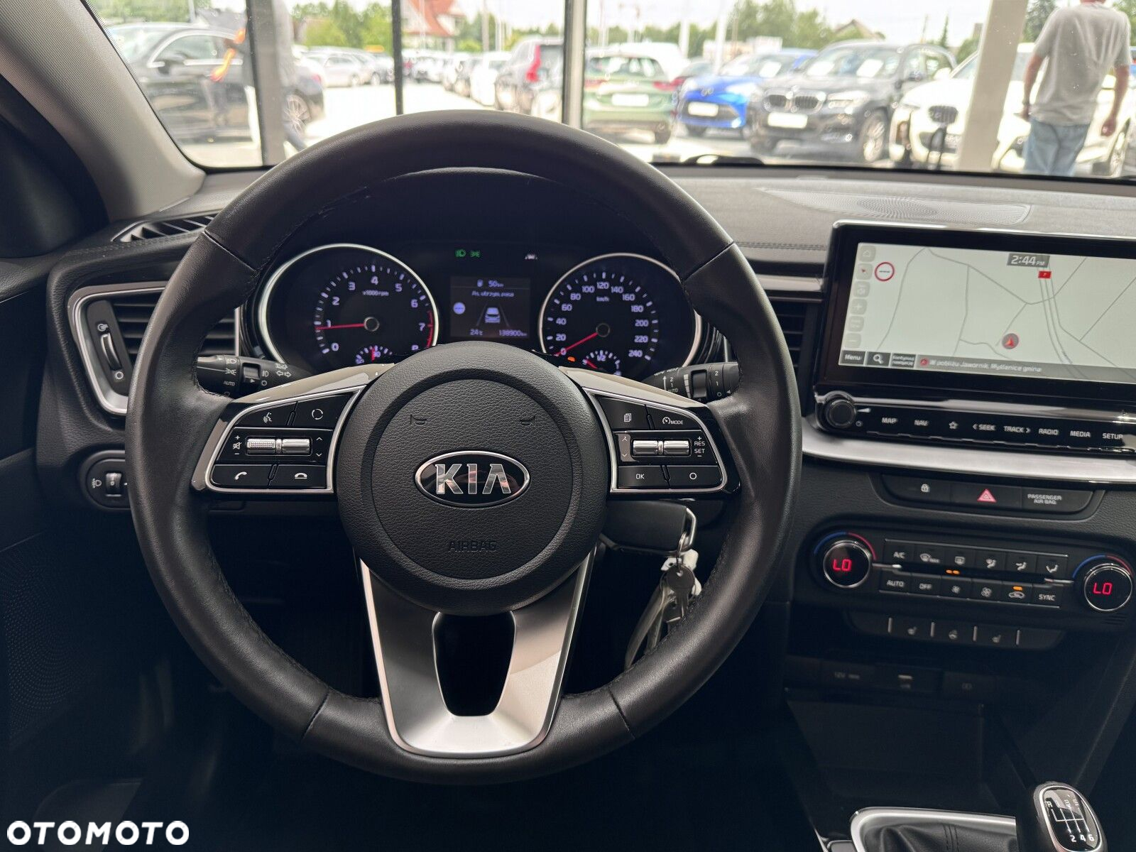 Kia Ceed - 15