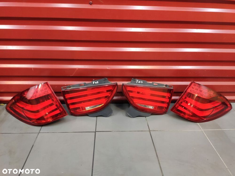 BMW 5 GT F07 LAMPY TYŁ TYLNE W KLAPĘ I W BŁOTNIK EUROPA KPL ORYG - 1