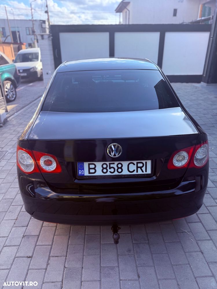 Volkswagen Jetta 1.4 TSI Sportline - 4