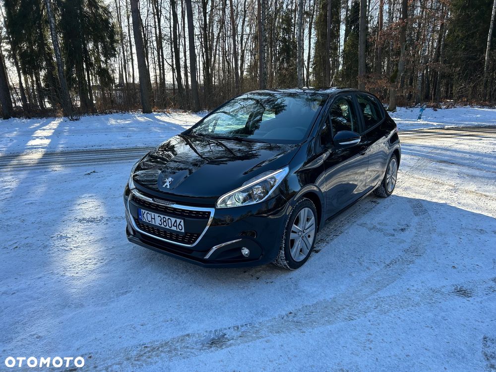Peugeot 208 1.2 PureTech GPF Signature S&S - 1