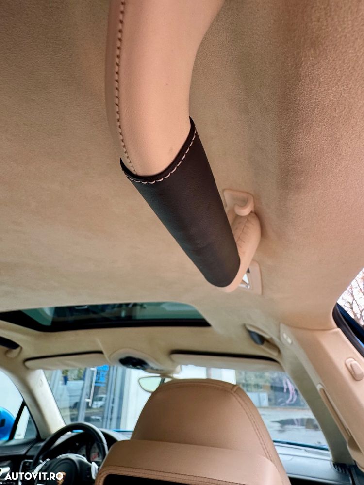 Porsche Panamera 3.0 PDK 4S Executive - 30