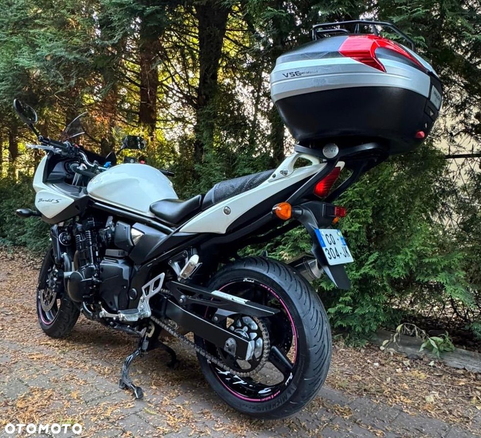 Suzuki Bandit - 12