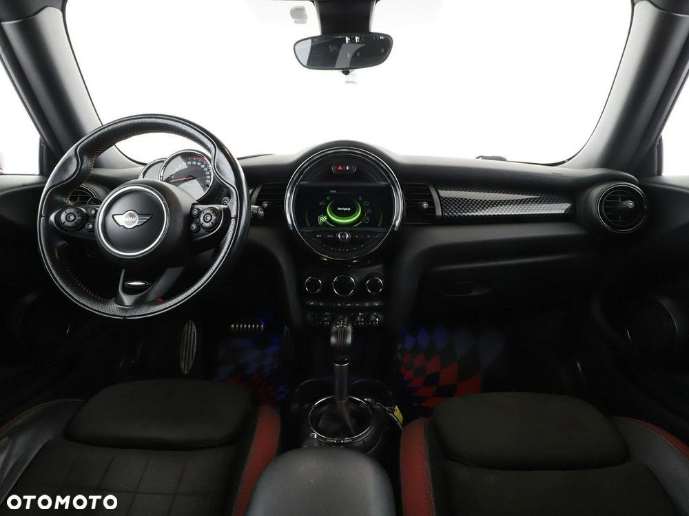 MINI John Cooper Works - 15