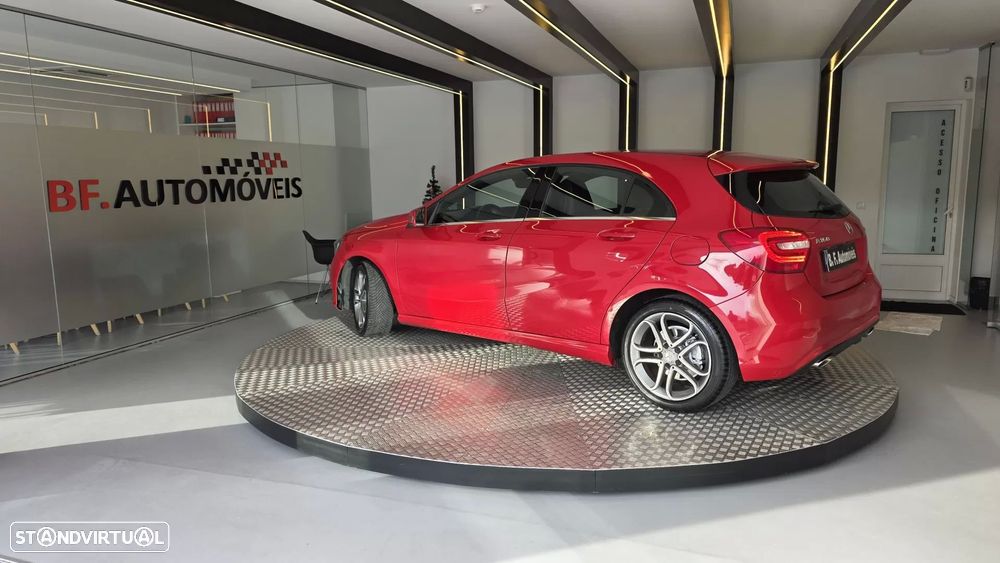 Mercedes-Benz A 160 d Urban - 14