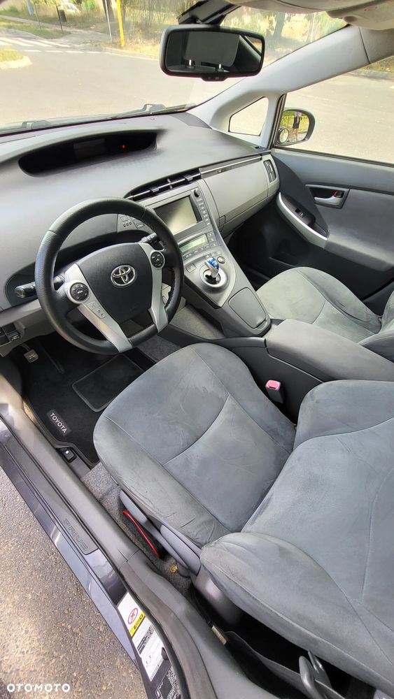 Toyota Prius - 6