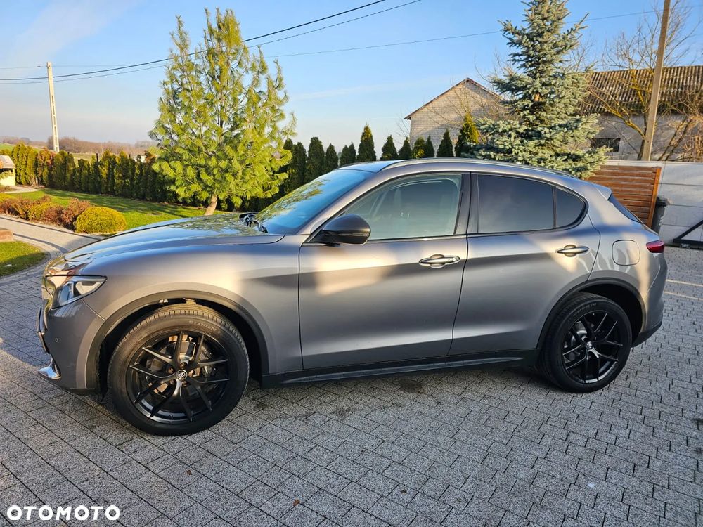 Alfa Romeo Stelvio 2.0 Turbo B-Tech Edition Q4 - 8