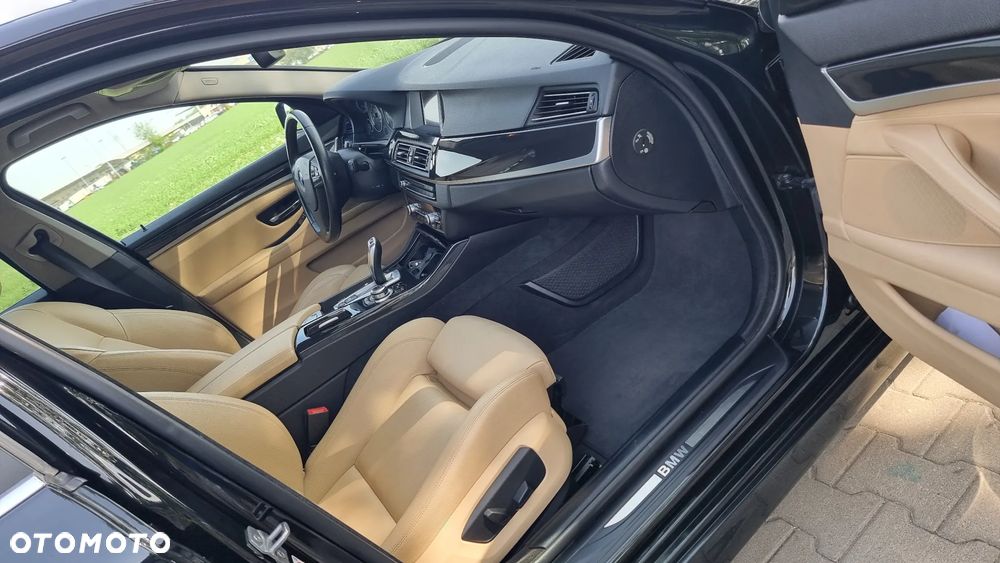 BMW Seria 5 520d - 10