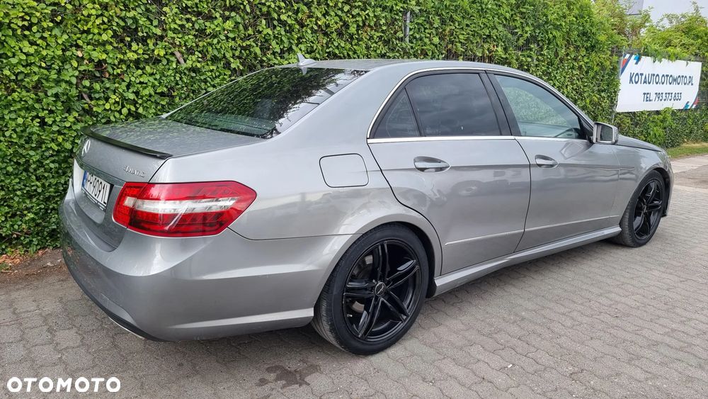 Mercedes-Benz Klasa E - 6