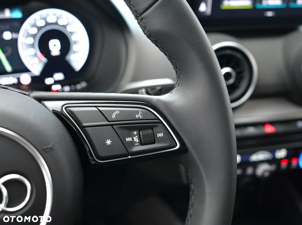 Audi Q2 - 21