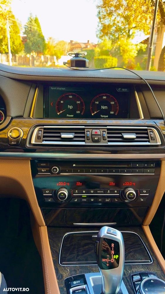 BMW Seria 7 730d xDrive - 12