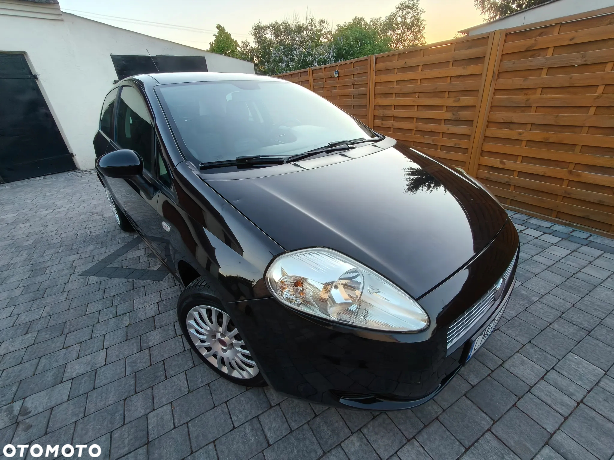 Fiat Punto 1.4 Easy S&S - 3