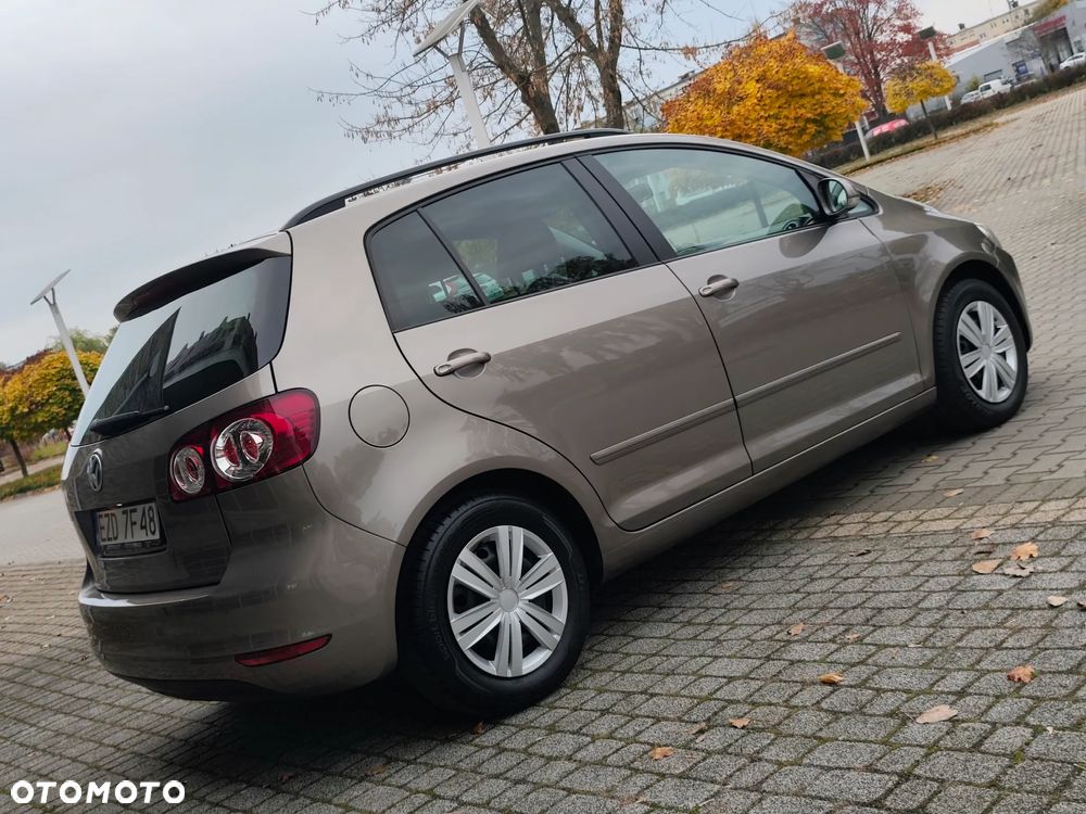 Volkswagen Golf Plus 1.6 Edition - 16