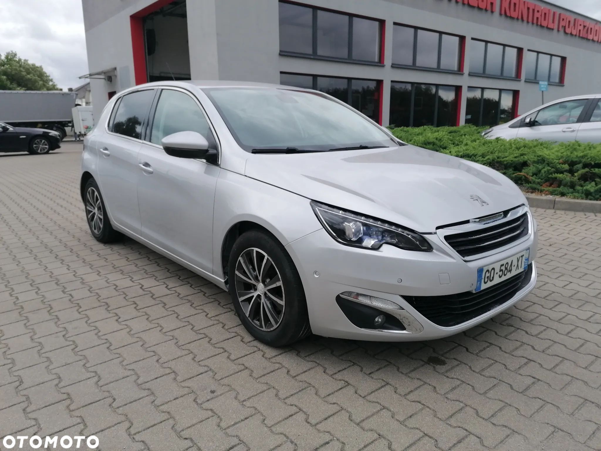 Peugeot 308 1.6 BlueHDi Allure S&S - 1