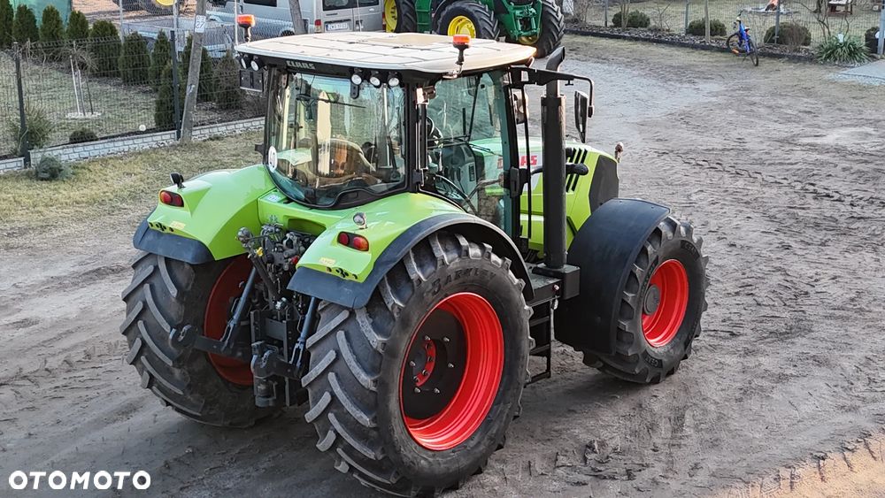 Claas ARION 640 - 15