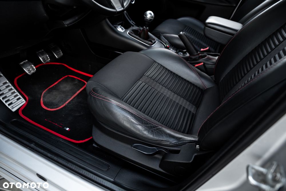 Alfa Romeo Giulietta 1.4 TB 16V Multiair - 17