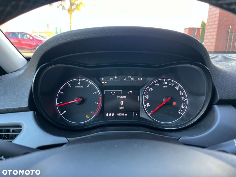 Opel Corsa 1.4 Automatik Edition - 9