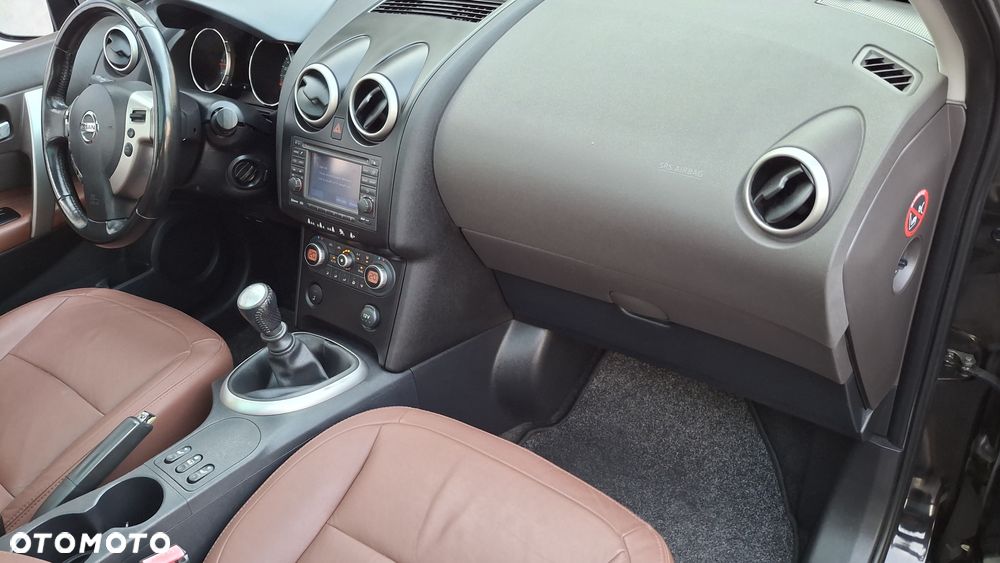 Nissan Qashqai 2.0 Tekna - 22