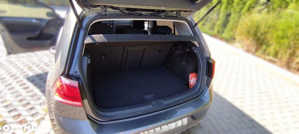 Volkswagen Golf 1.6 TDI SCR DSG Trendline - 8